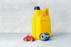 Image presents Where can you find the recommended engine oil type for your specific Iload model